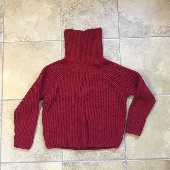 ⭐️ $25 for 2 ⭐️ Garage Women's Turtleneck Sweater in Red - Picture 2 of 4